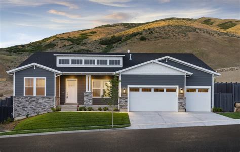 craftsman house metal farm|14 Craftsman Homes: A Perfect Modern Twist on the .